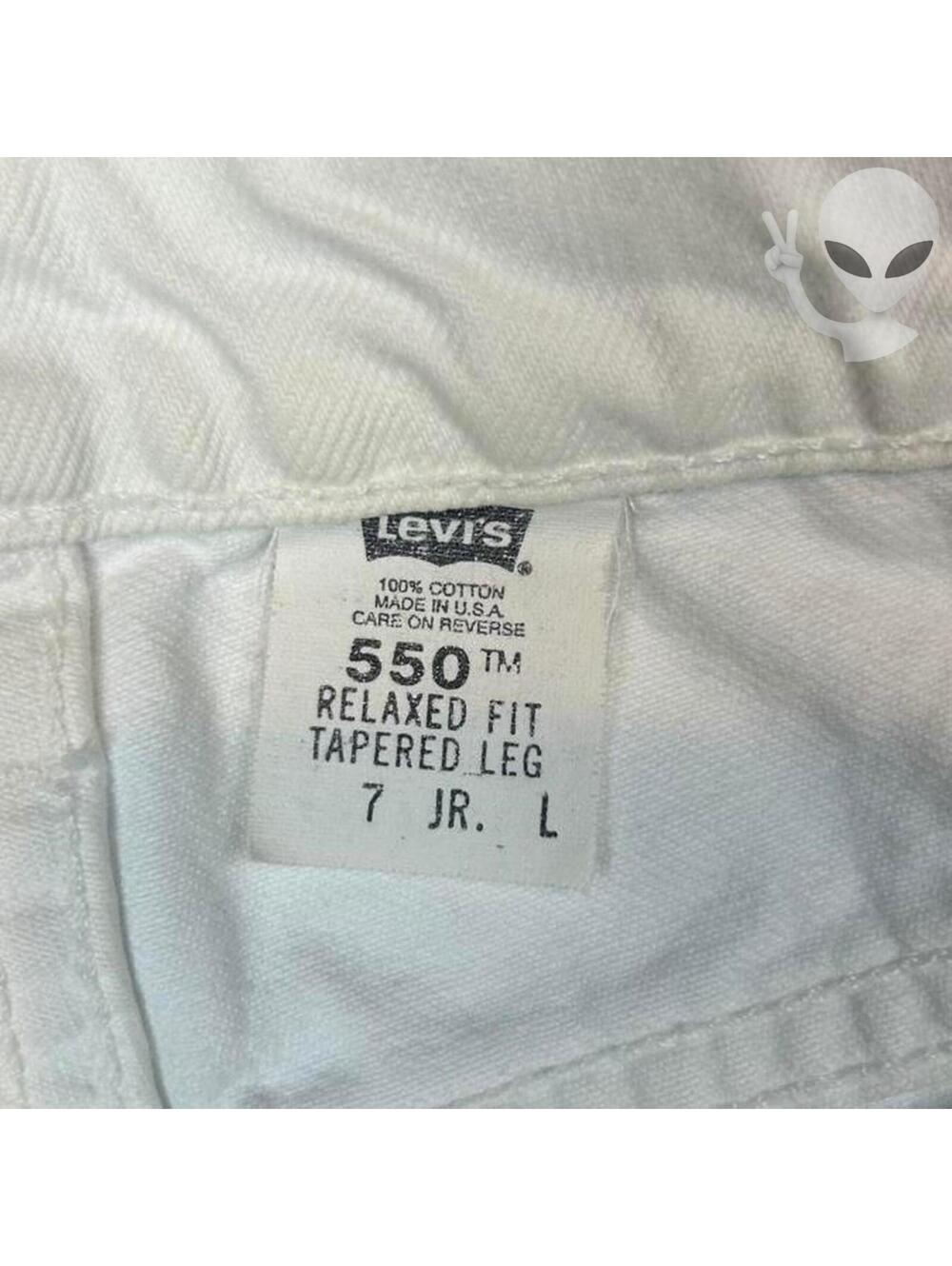 Vintage Levi’s 550 White Relaxed Fit Tapered Jeans 7 JR L USA Made 90s